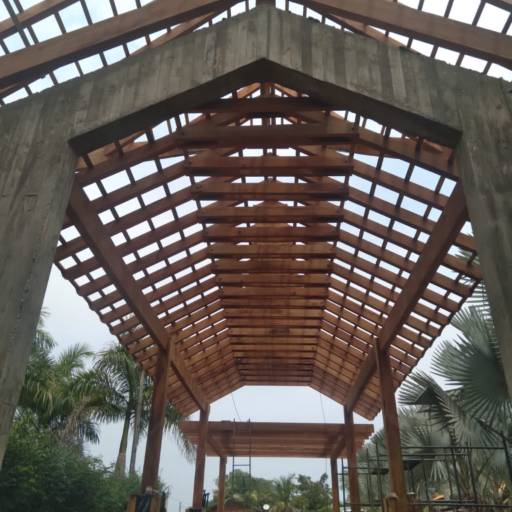 Comprar o produto de Madeiramento de telhado em Bauru em Madeiramento pela empresa J.A Carpintaria em Bauru, SP por Solutudo