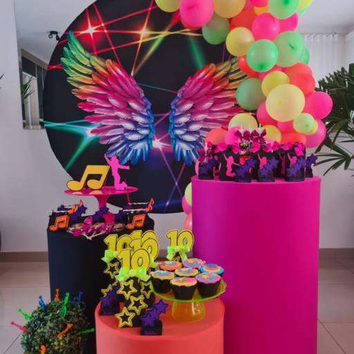 Decoração para festas por Radu Decoração e Festa com papel 