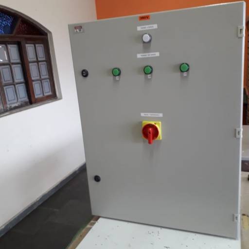 Projeto, montagens, identificação e laudo de quadros elétricos por FDMF