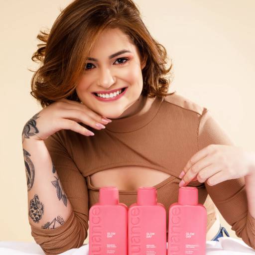 Kit Glow Day Professional (Shampoo, Máscara e Condicionador) em Bauru por Conexão Plena Cosméticos 