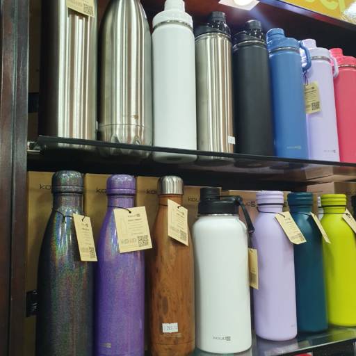 Garrafas térmicas Kouda  por Livraria Nobel