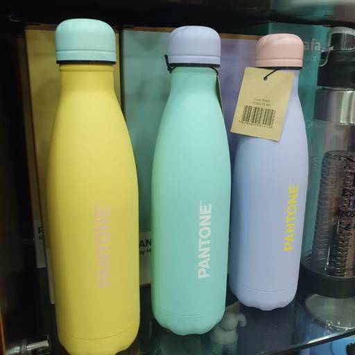 Garrafas térmicas Kouda  por Livraria Nobel