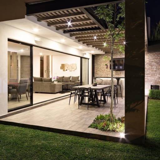 Projeto arquitetônico por Casas Riviera 