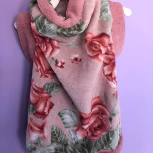 Roupinhas para pet por Tô Limpinho