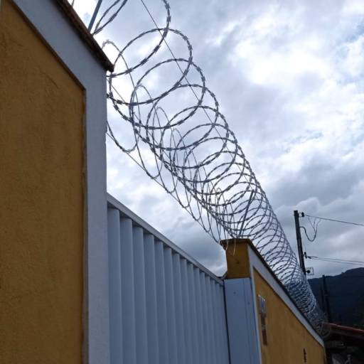 Cerca elétrica industrial