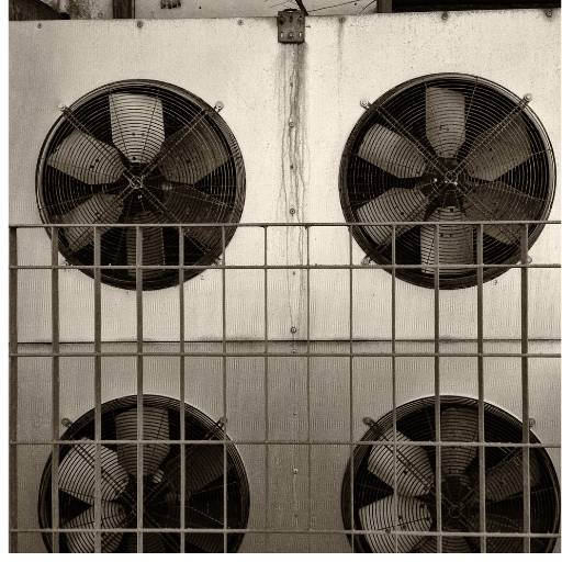 Especializada em manutenção de sistemas de exaustão por MC Manutenção e Limpeza