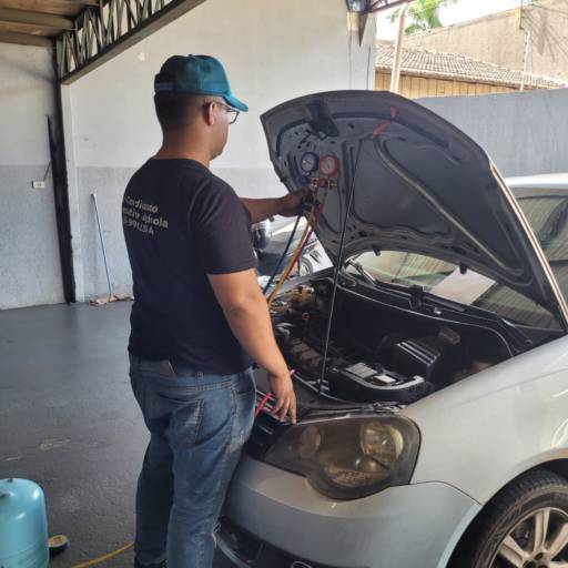 Troca de peças de ar condicionado