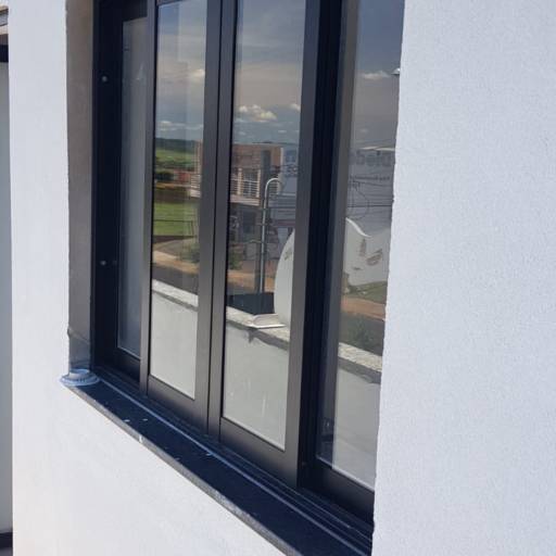 Pele de vidro por Mundial Vidros