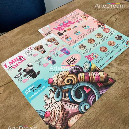 Cardápio em Ps adesivado em Bauru por ArteDream Comunicação Visual