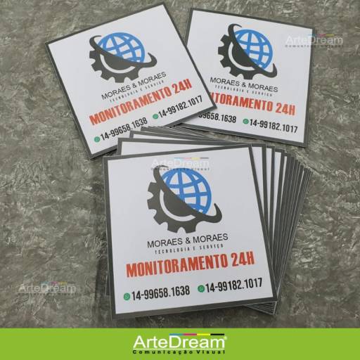 Etiqueta adesiva em Bauru por ArteDream Comunicação Visual
