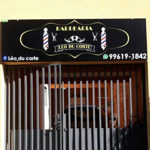 Fachada com painel de metalon com lona em Bauru por ArteDream Comunicação Visual