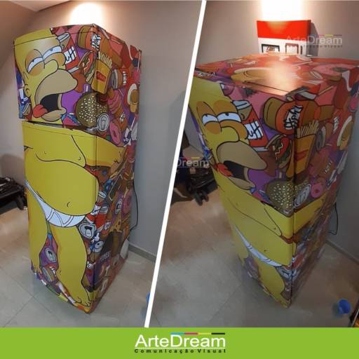 Envelopamento de geladeira em Bauru por ArteDream Comunicação Visual