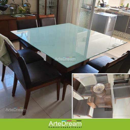 Adesivo de tampo de mesa em Bauru por ArteDream Comunicação Visual