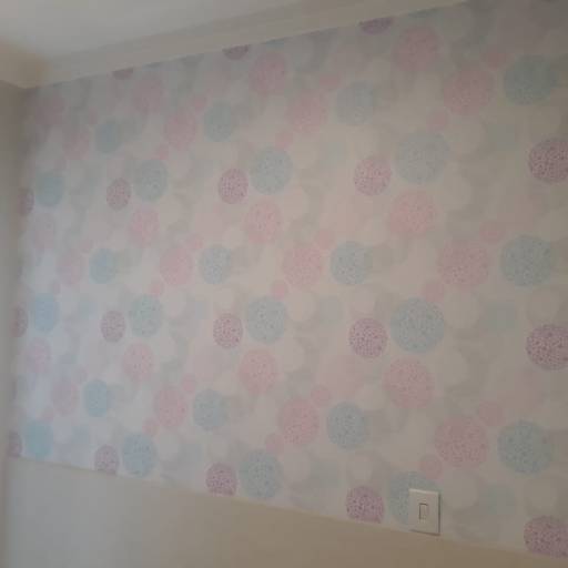 Adesivo de parede e papel de parede auto colante em Bauru por ArteDream Comunicação Visual