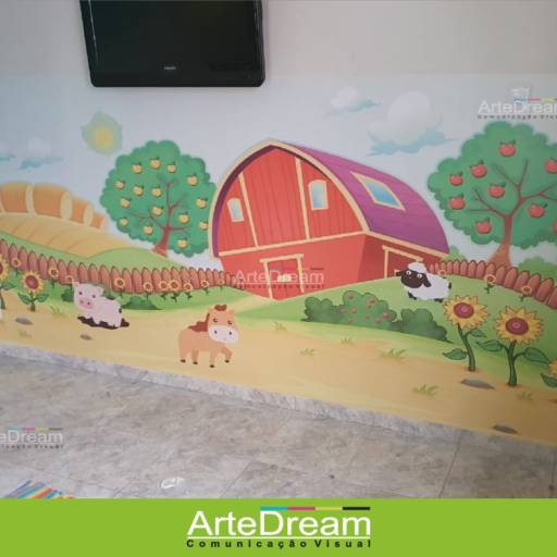 Adesivo de parede e papel de parede auto colante em Bauru por ArteDream Comunicação Visual