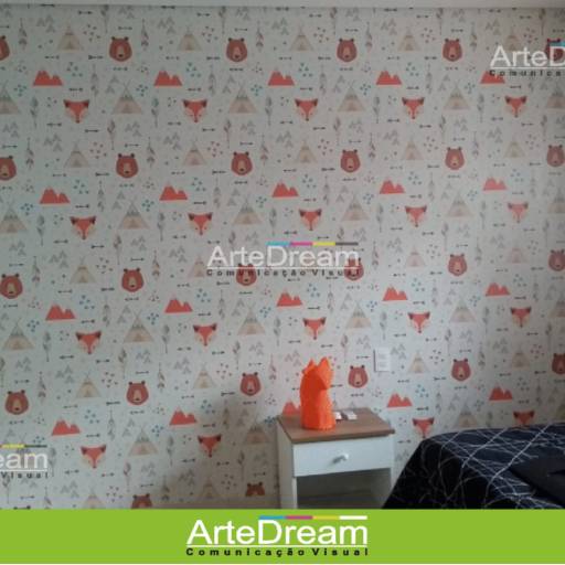 Adesivo de parede e papel de parede auto colante em Bauru por ArteDream Comunicação Visual