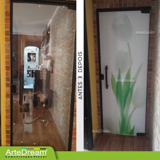 Adesivo em portas e blindex:  jateado, chapado, perfurado e cores em Bauru por ArteDream Comunicação Visual