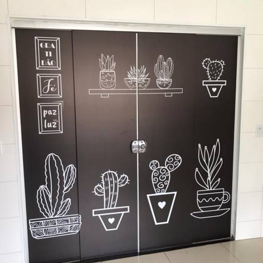 Adesivo em portas e blindex:  jateado, chapado, perfurado e cores em Bauru por ArteDream Comunicação Visual
