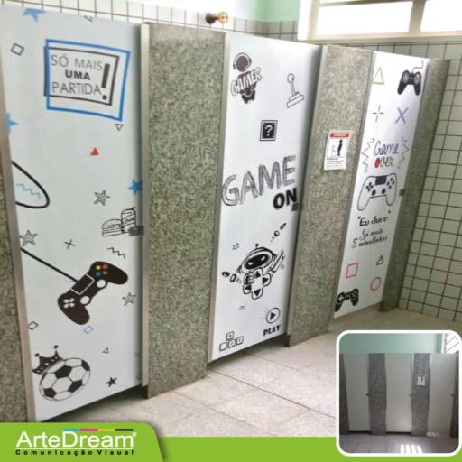Adesivo em portas e blindex:  jateado, chapado, perfurado e cores em Bauru por ArteDream Comunicação Visual
