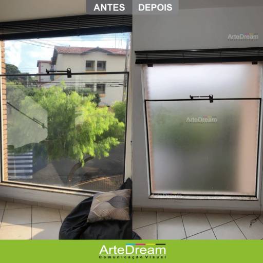 Adesivo em portas e blindex:  jateado, chapado, perfurado e cores em Bauru por ArteDream Comunicação Visual