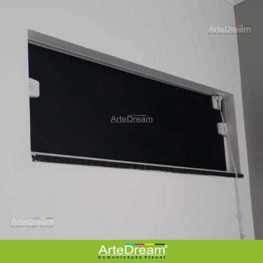 Adesivo em portas e blindex:  jateado, chapado, perfurado e cores em Bauru por ArteDream Comunicação Visual