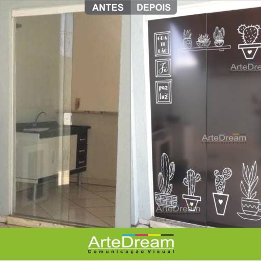 Adesivo em portas e blindex:  jateado, chapado, perfurado e cores em Bauru por ArteDream Comunicação Visual