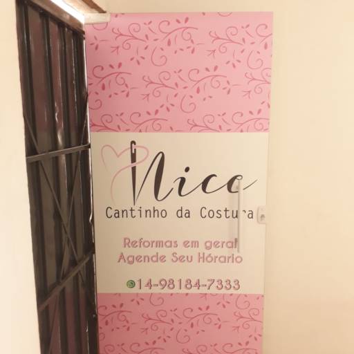 Adesivo em portas e blindex:  jateado, chapado, perfurado e cores em Bauru por ArteDream Comunicação Visual