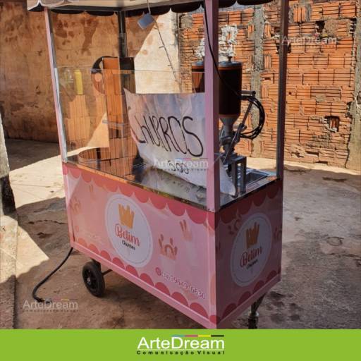 Envelopamento de trailer ou barraca em Bauru por ArteDream Comunicação Visual