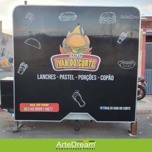 Envelopamento de trailer ou barraca em Bauru por ArteDream Comunicação Visual