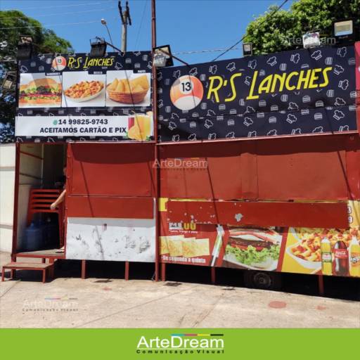 Envelopamento de trailer ou barraca em Bauru por ArteDream Comunicação Visual