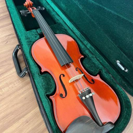 Comprar o produto de Violino em Instrumentos Musicais pela empresa Emporium Music em Botucatu, SP por Solutudo