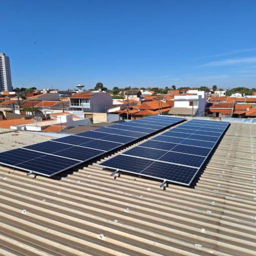 Energia Solar para Comércio por Hi-End Projects Engenharia