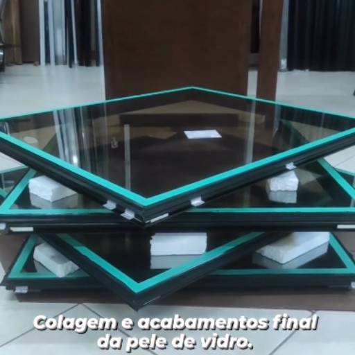 Fachada Pele de Vidro por ProframeGlass Projetos em Esquadrias e vidros