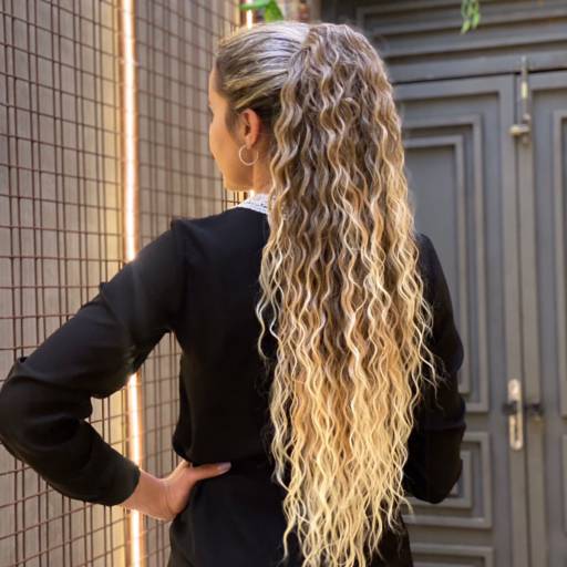 Aplique de rabo de cavalo cabelo ondulado com mechas loira em Foz do Iguaçu, PR por Trimurti Cabelos para Mega Hair Perucas Jumbo e Apliques para Cabelo 