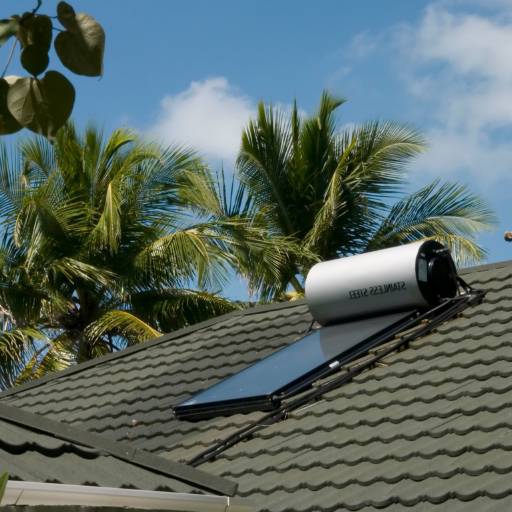 Aquecedor solar por Hidro Solar 