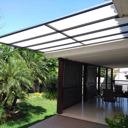 Cobertura residencial por Ramos Decorações