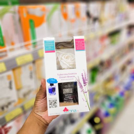 Difusor de aromas em formato de rosa por EmbalaFoz Tudo em Embalagens