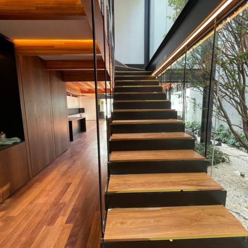 Pisos para escadas por Green Pisos