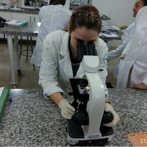 CURSO DE AUXILIAR DE LABORATÓRIO DE ANÁLISES CLÍNICAS por Projeta Cursos Profissionalizantes 