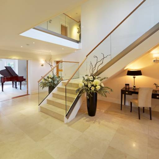 Acabamentos em mármores