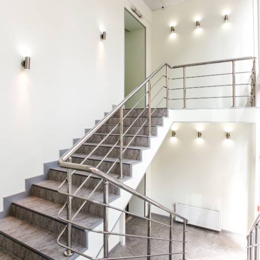 Comprar o produto de Esquadrias para escadas em Esquadrias pela empresa FF Esquadrias em Ninho Verde II Eco Residence, SP por Solutudo