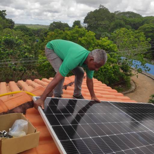 Comprar o produto de Energia Solar para Comércio em Energia Solar pela empresa BS Solar - Salvador BA em Lauro de Freitas, BA por Solutudo