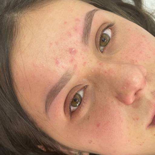 Design de sobrancelhas