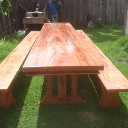 Kit mesa e banco de madeira por Marcenaria Paiva Kit mesa e banco de madeira por Marcenaria Paiva