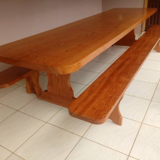 Bancos de madeira por Marcenaria Paiva