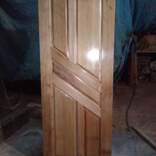 Portas de madeira por Marcenaria Paiva