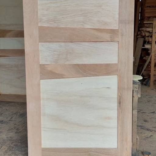 Portas de madeira por Marcenaria Paiva