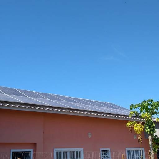 Comprar a oferta de Empresa de Instalação de Energia Solar em Energia Solar pela empresa Energy Brasil - Colubandê em São Gonçalo, RJ por Solutudo