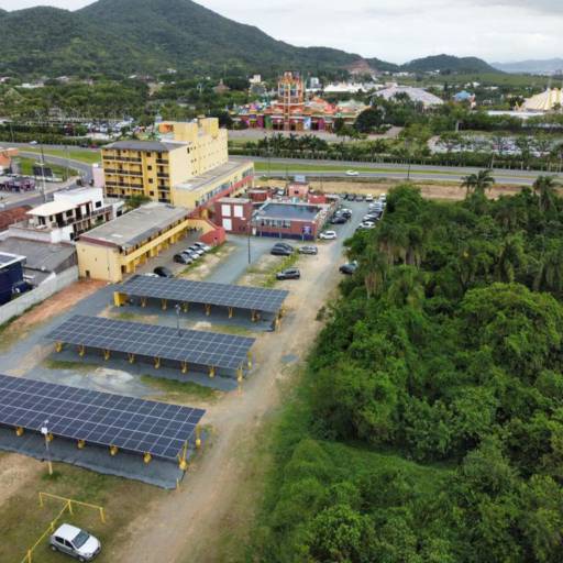 Instalação de carport solar por Future Energia Solar 