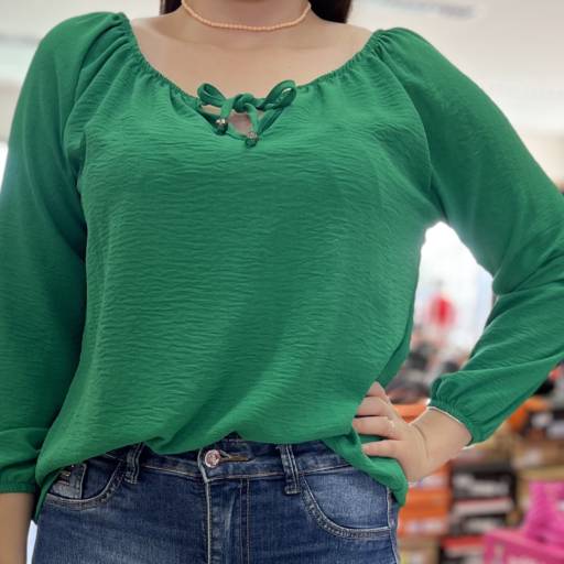 Blusa feminina adulta  em Uberlândia, MG por Lojas Dom Flavittos